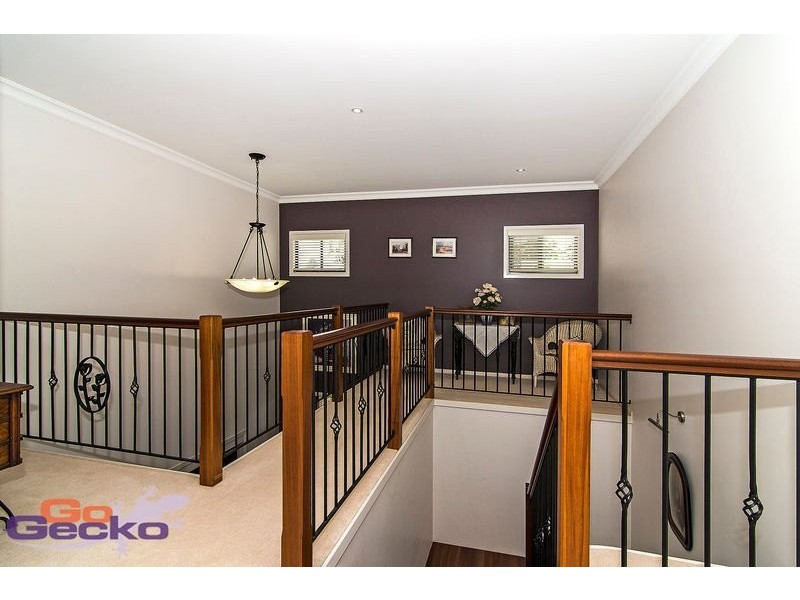 9 Ridgewood Drive, Kearneys Spring QLD 4350