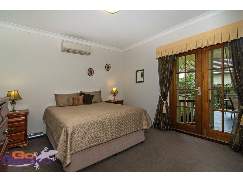 9 Ridgewood Drive, Kearneys Spring QLD 4350