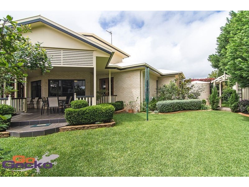9 Ridgewood Drive, Kearneys Spring QLD 4350