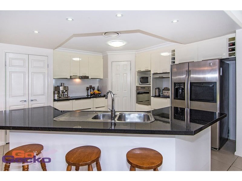 27 Federation Drive, Highfields QLD 4352