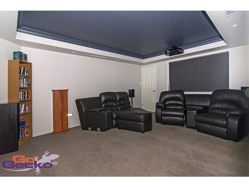 27 Federation Drive, Highfields QLD 4352