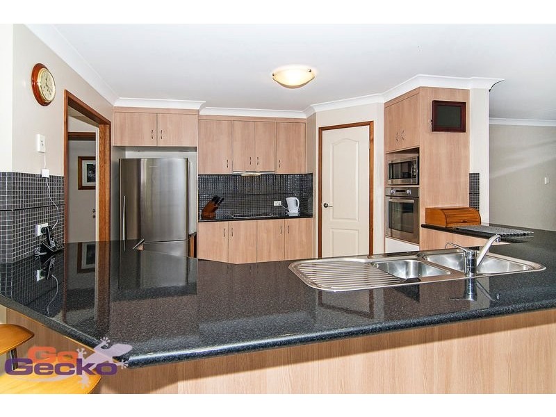 21 Tennyson Court, Westbrook QLD 4350