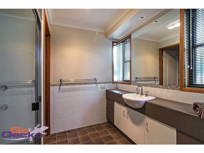 21 Tennyson Court, Westbrook QLD 4350