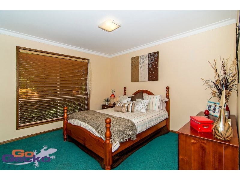 1 Camelia Close, Highfields QLD 4352