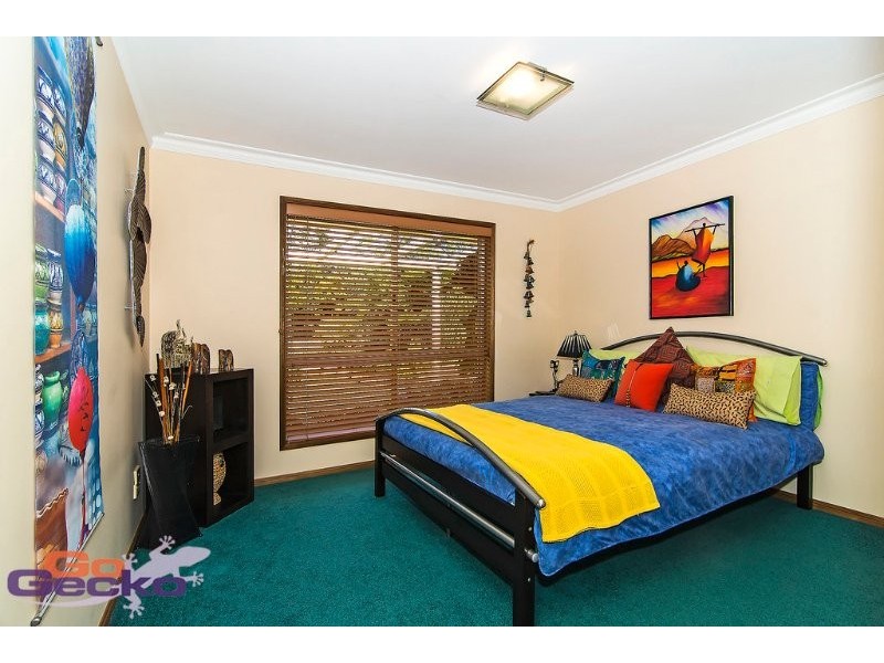 1 Camelia Close, Highfields QLD 4352