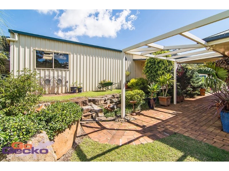 1 Camelia Close, Highfields QLD 4352