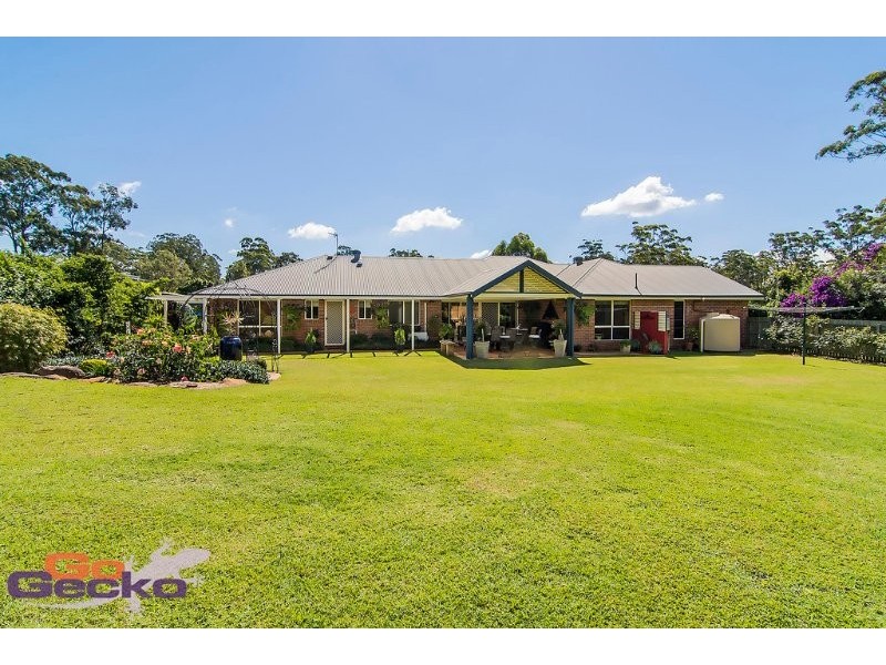 1 Camelia Close, Highfields QLD 4352