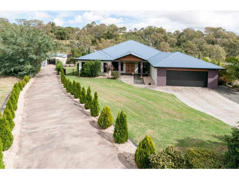 9 John Court, Cotswold Hills QLD 4350