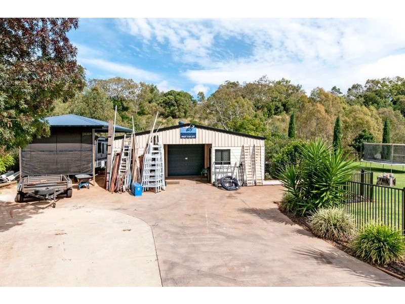 9 John Court, Cotswold Hills QLD 4350