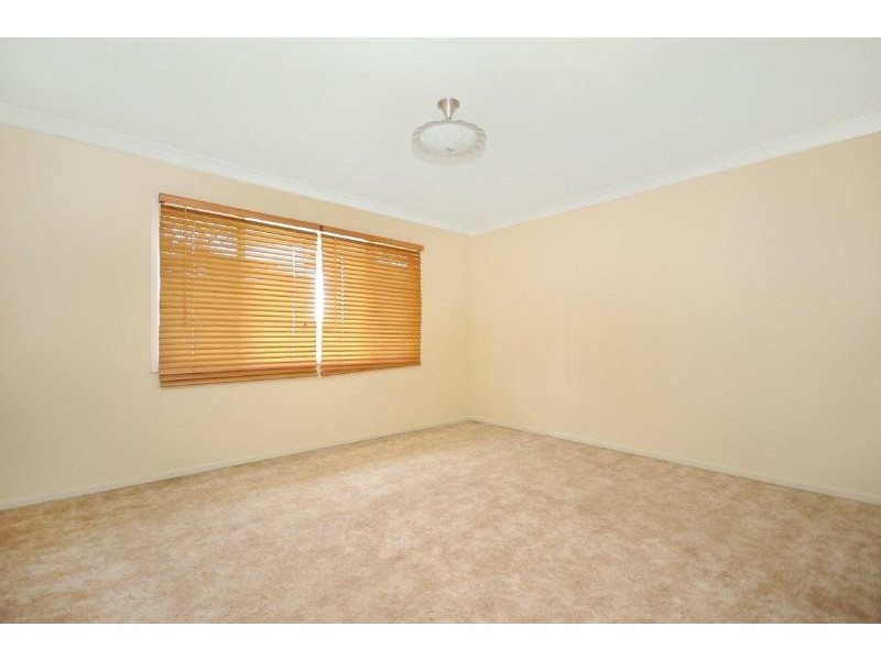269 Tor Street, Wilsonton QLD 4350