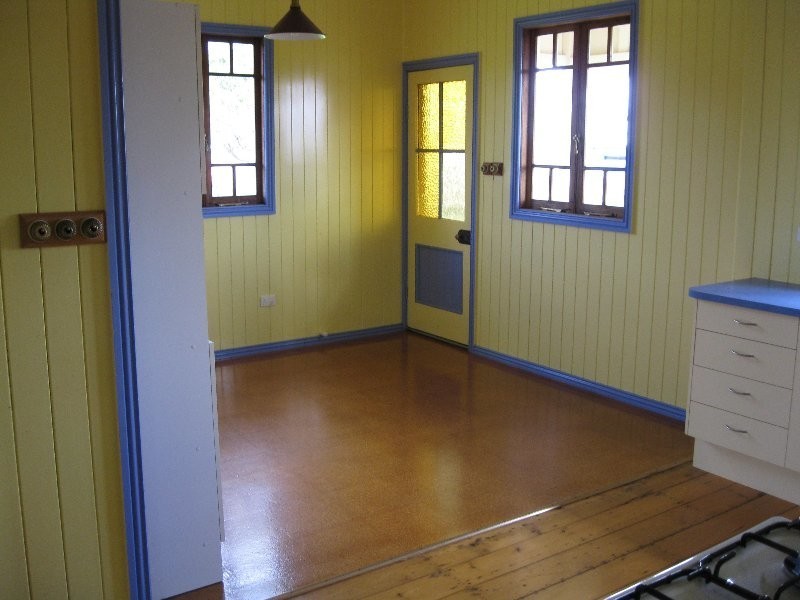 480 Mackenzie Street, Middle Ridge QLD 4350