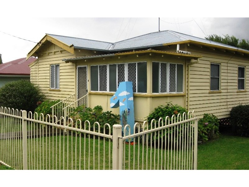 1 McDonnell Street, South Toowoomba QLD 4350