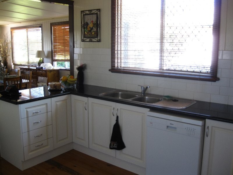 20 Hamilton Street, Newtown QLD 4350