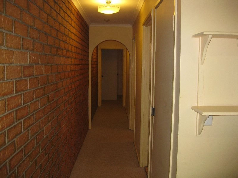 2/50a Anzac Avenue, Toowoomba QLD 4350