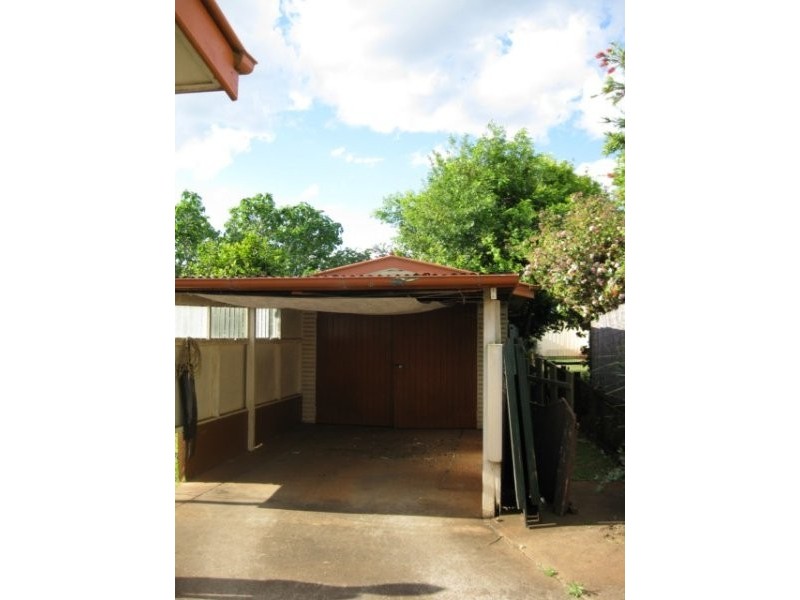 491 Alderley Street, Harristown QLD 4350