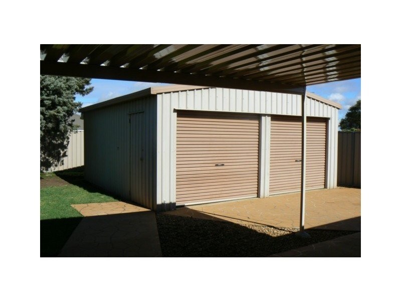 44 Brigalow Street, Newtown QLD 4350