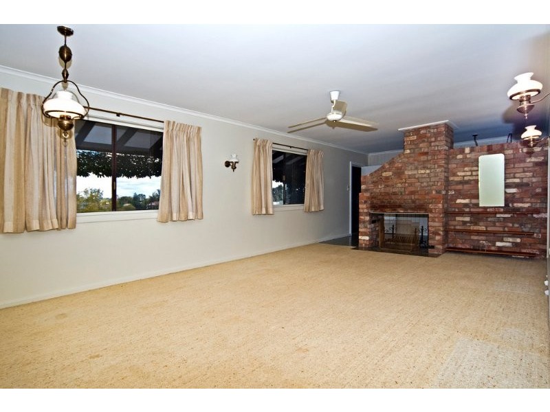 20 Rodway Crescent, Rangeville QLD 4350