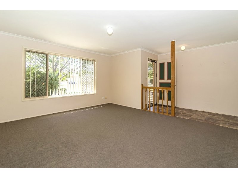 5 Dandelion Drive, Middle Ridge QLD 4350