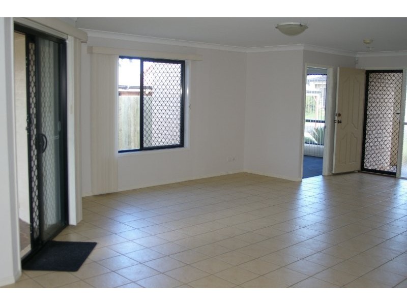 5 Kauri Street, Kearneys Spring QLD 4350