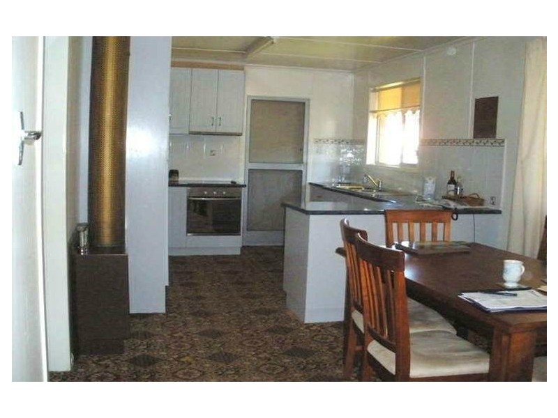 19 Skehan Street, Centenary Heights QLD 4350