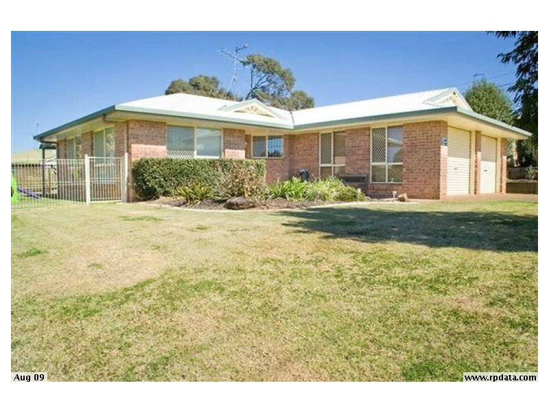 20 Nellie Street, Centenary Heights QLD 4350