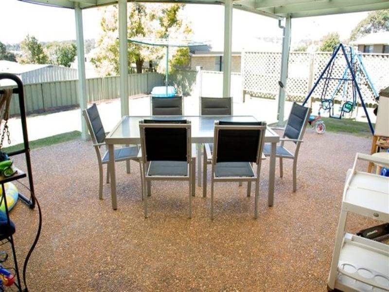 20 Nellie Street, Centenary Heights QLD 4350