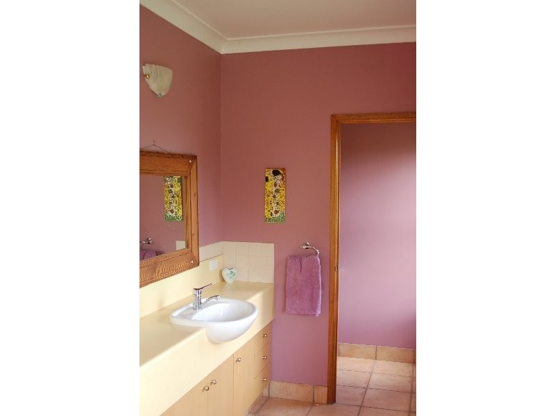 131 Tabletop Road, Withcott QLD 4352