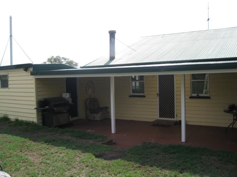 114 Kim Road, Toowoomba QLD 4350