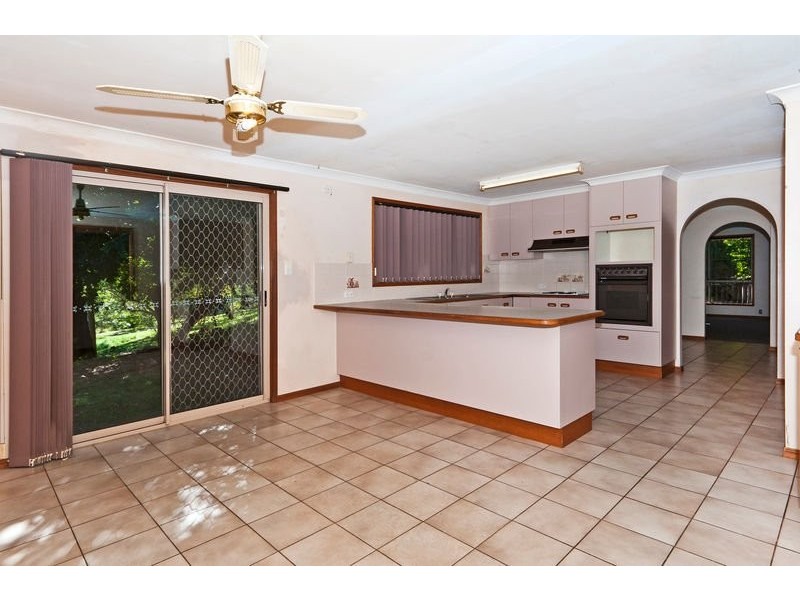 6 Crebra Crescent, Top Camp QLD 4350