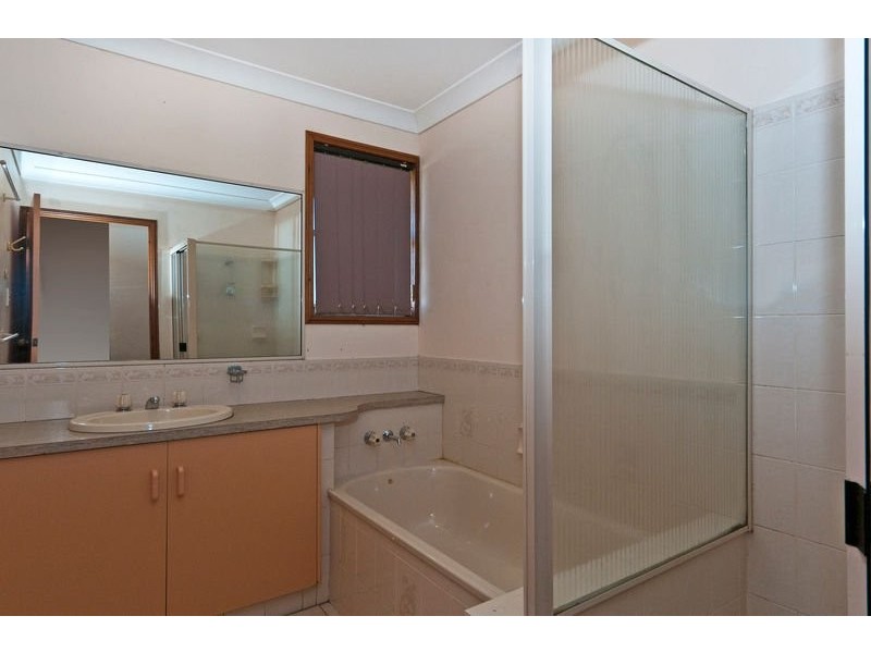 6 Crebra Crescent, Top Camp QLD 4350