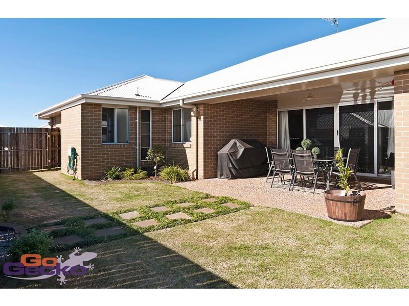 13 Vinnicombe Street, Kearneys Spring QLD 4350