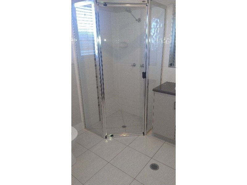 96 Hogg Street, Wilsonton Heights QLD 4350