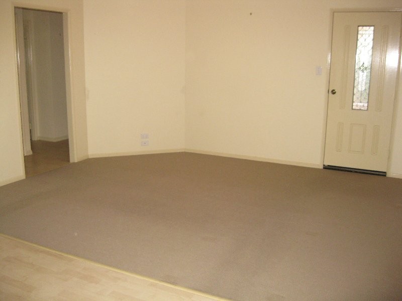 3/4 Ball  Street, Kearneys Spring QLD 4350