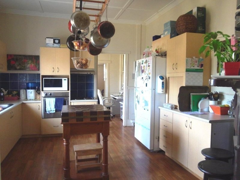 5 Kirk Street, Toowoomba City QLD 4350