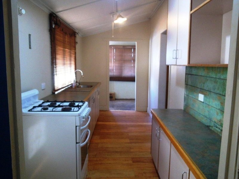 5 Kirk Street, Toowoomba City QLD 4350