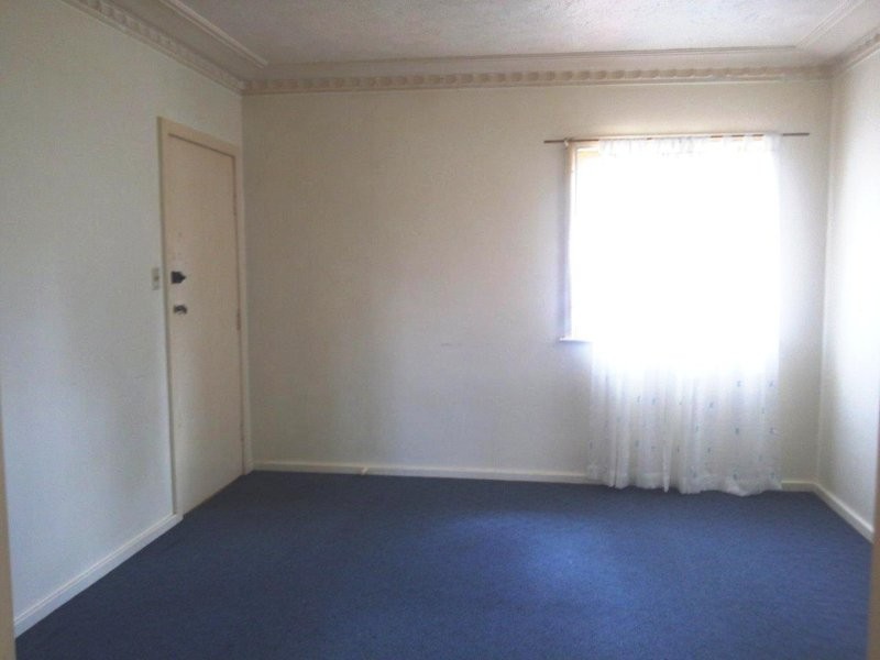 2/24 Chilcote Street, North Toowoomba QLD 4350