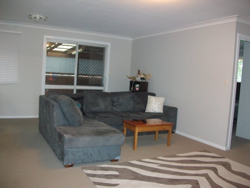 6 Janet Court, Wilsonton QLD 4350