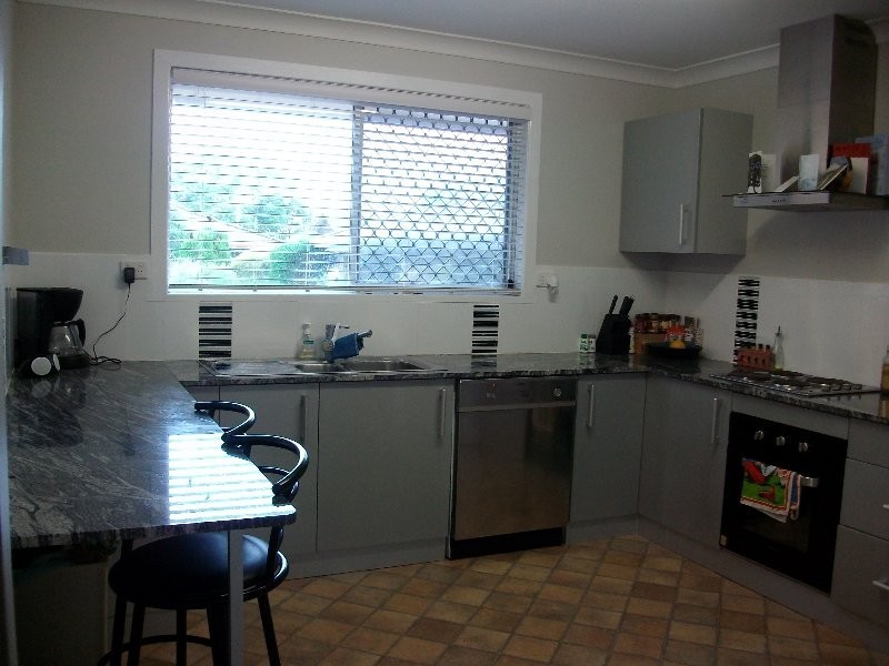 6 Janet Court, Wilsonton QLD 4350
