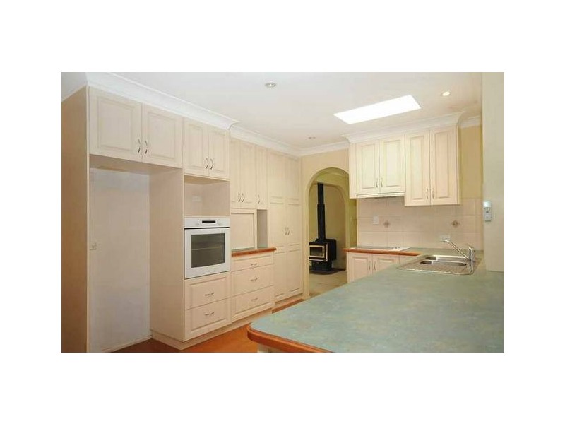 7 Margot Court, Harlaxton QLD 4350