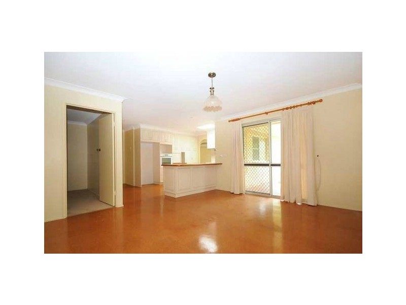 7 Margot Court, Harlaxton QLD 4350