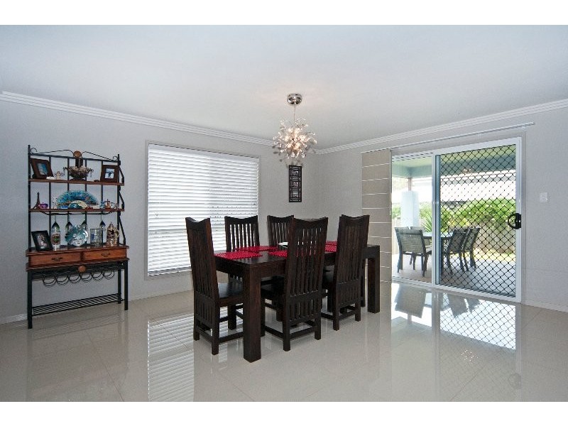 49 Nursery Drive, Middle Ridge QLD 4350