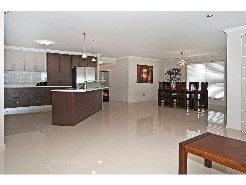 49 Nursery Drive, Middle Ridge QLD 4350