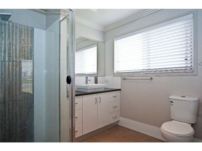 49 Nursery Drive, Middle Ridge QLD 4350