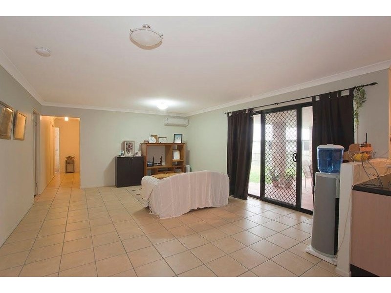589 Hume Street, Kearneys Spring QLD 4350