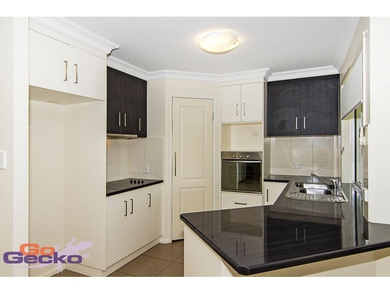 22 Nash Drive, Glenvale QLD 4350