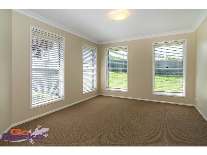 22 Nash Drive, Glenvale QLD 4350