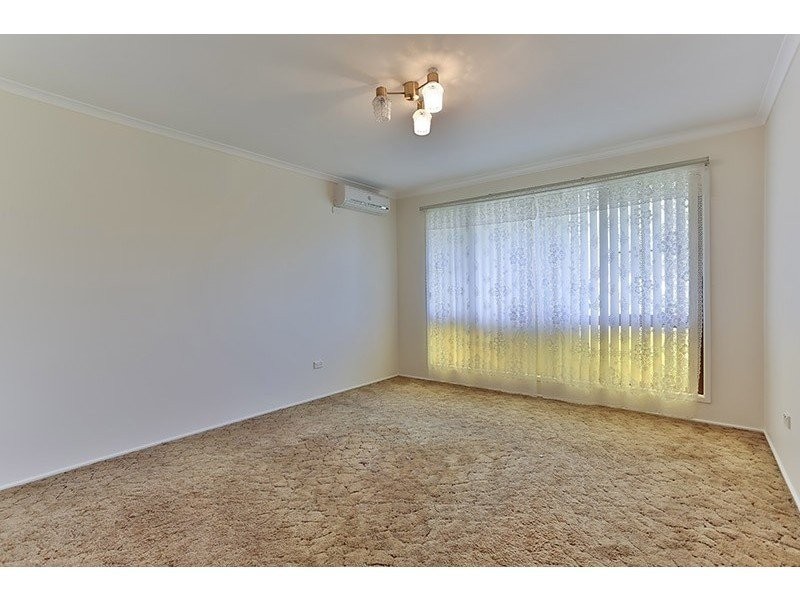 10 Wessex Street, Harristown QLD 4350