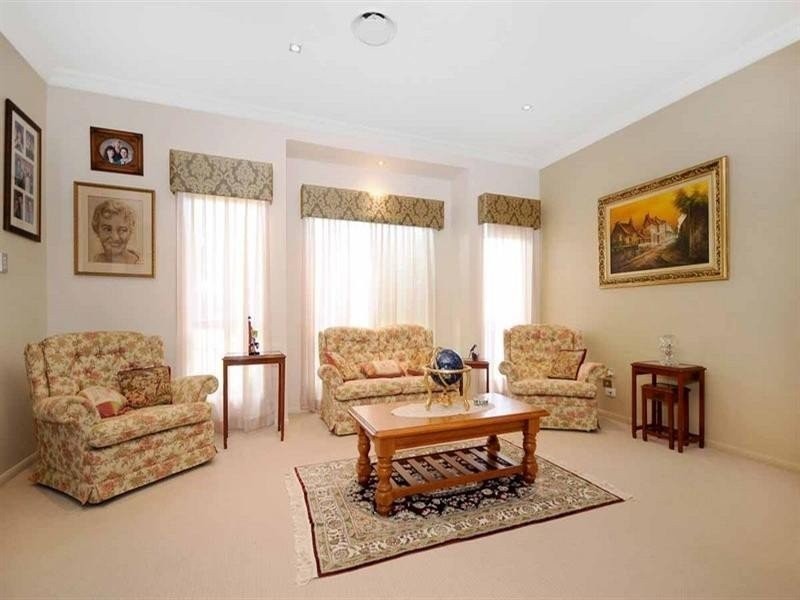 20 Barton Street, Middle Ridge QLD 4350