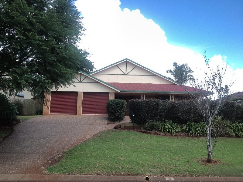 6 Jutsum Street, Middle Ridge QLD 4350