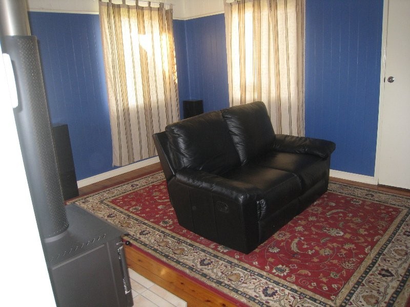 27 Helen Street, Newtown QLD 4350